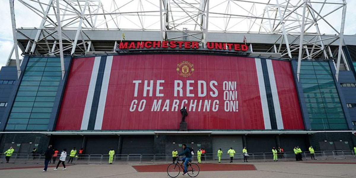 Kisah Old Trafford dan Ironi Kotoran Tikus di Balik Ambisi Besar MU